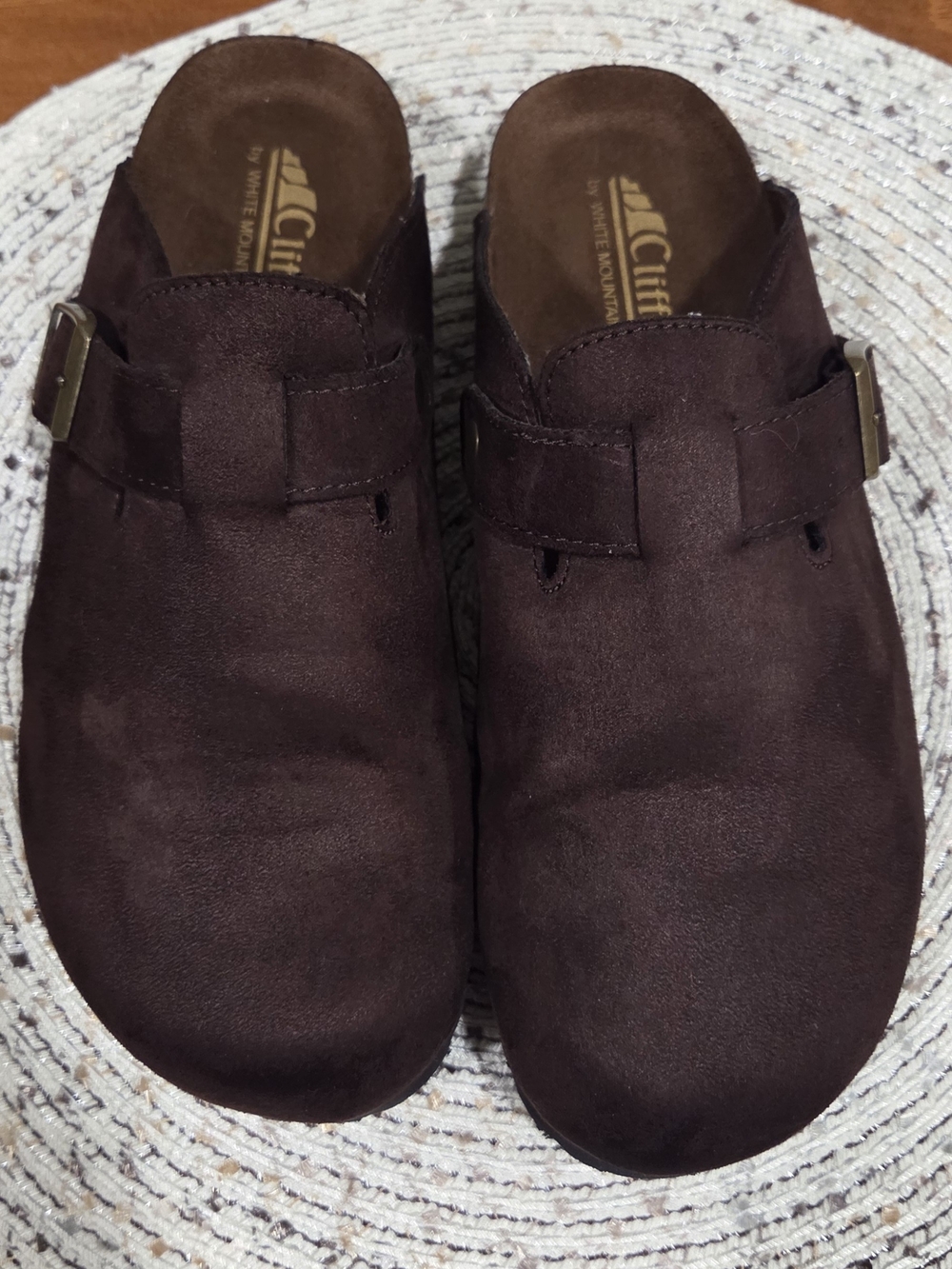 Cliffs by WHITE MOUNTAIN Women’s Suede Slip-On Clog in Chocolate - Picture 2 of 6